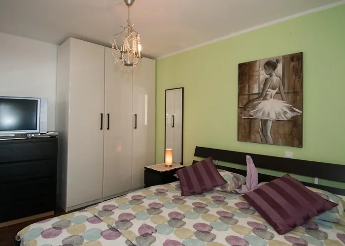 Apartman Beautiful View 2 *